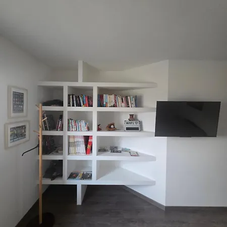 Belle Lumineuse Avec Bureau Dans Maison Spatieuse Accommodatie bij particulieren Voellerdingen
